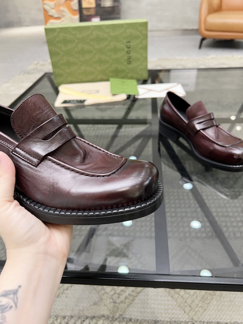 Gucci Leather Shoes